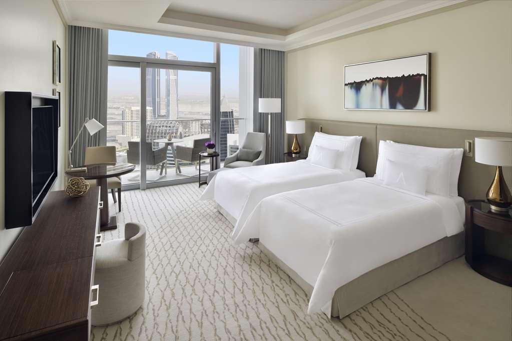 Готель Address Dubai Mall Номер фото Deluxe room