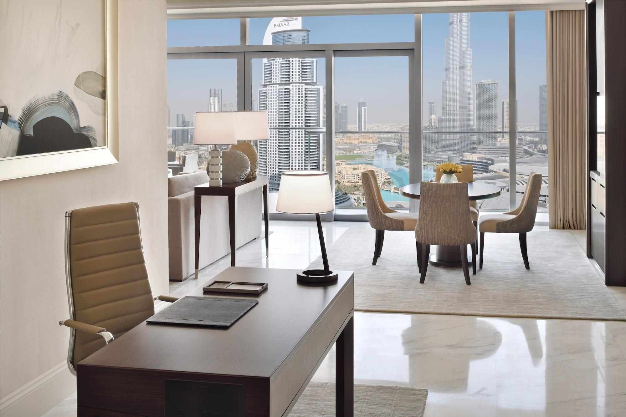 Address Dubai Mall Екстер'єр фото A typical office