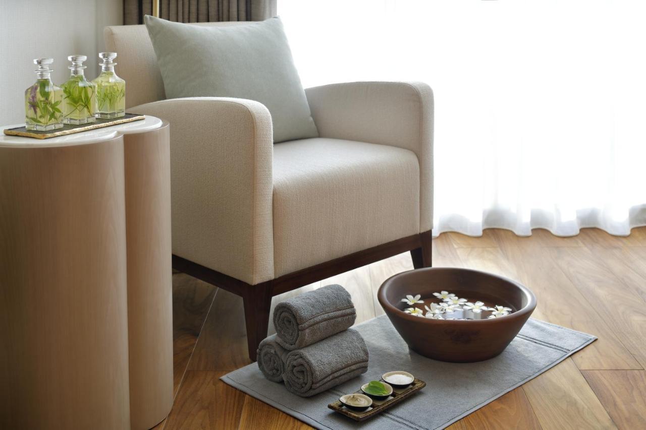 Address Dubai Mall Екстер'єр фото A foot bath