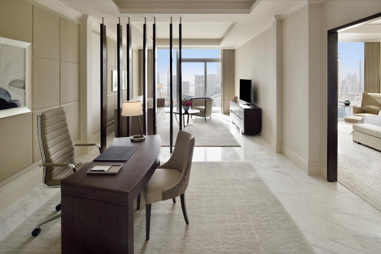 Готель Address Dubai Mall Екстер'єр фото A presidential suite at the Waldorf Astoria Ras Al Khaimah